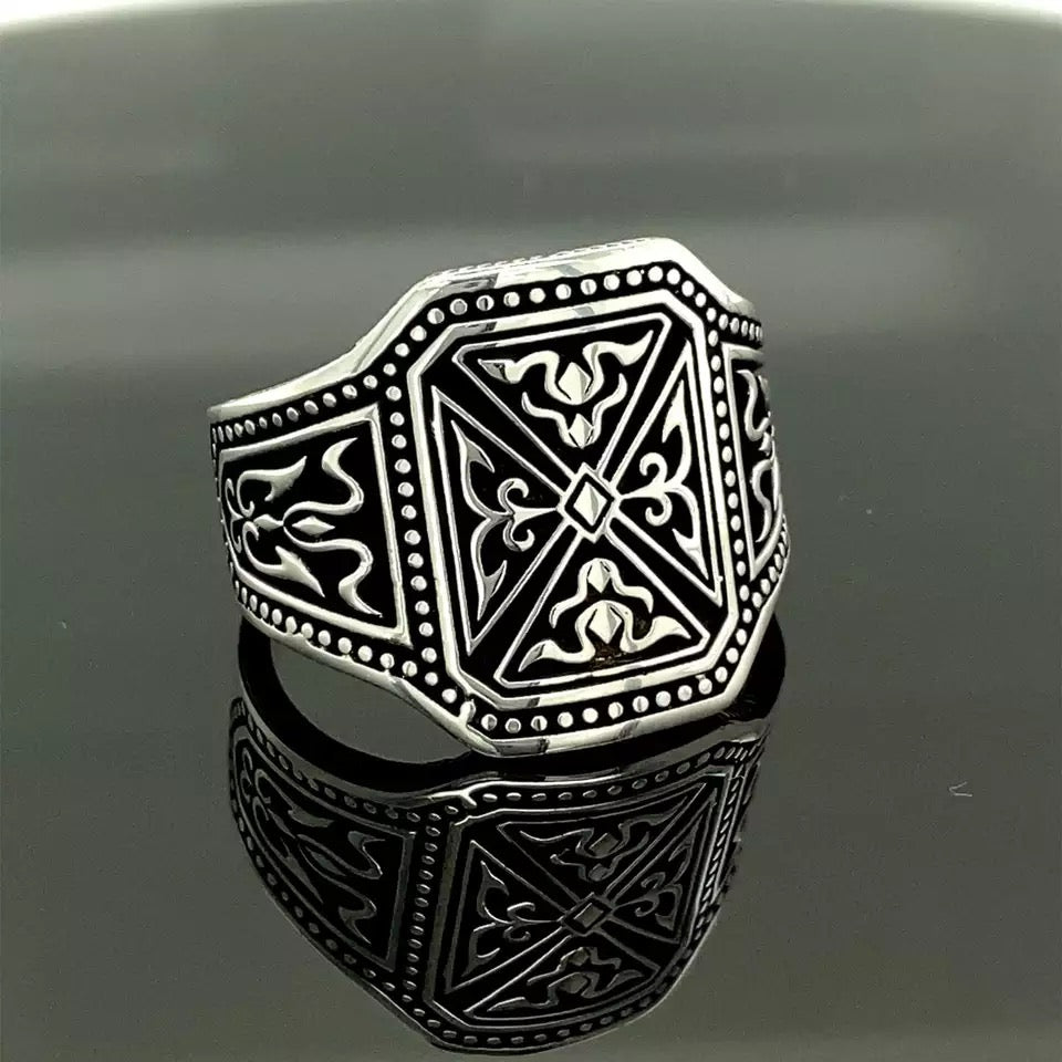 2shup Ottoman Ornate Ring