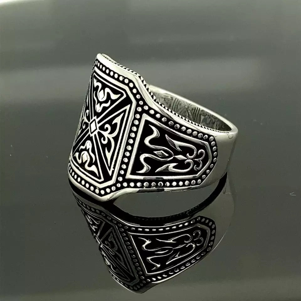 2shup Ottoman Ornate Ring