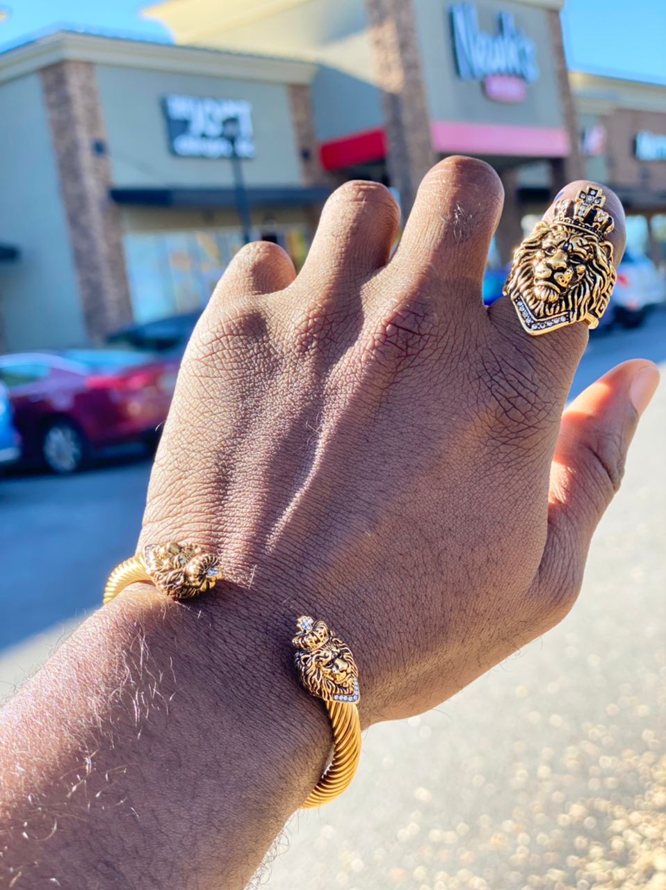 Lion on sale king bracelets