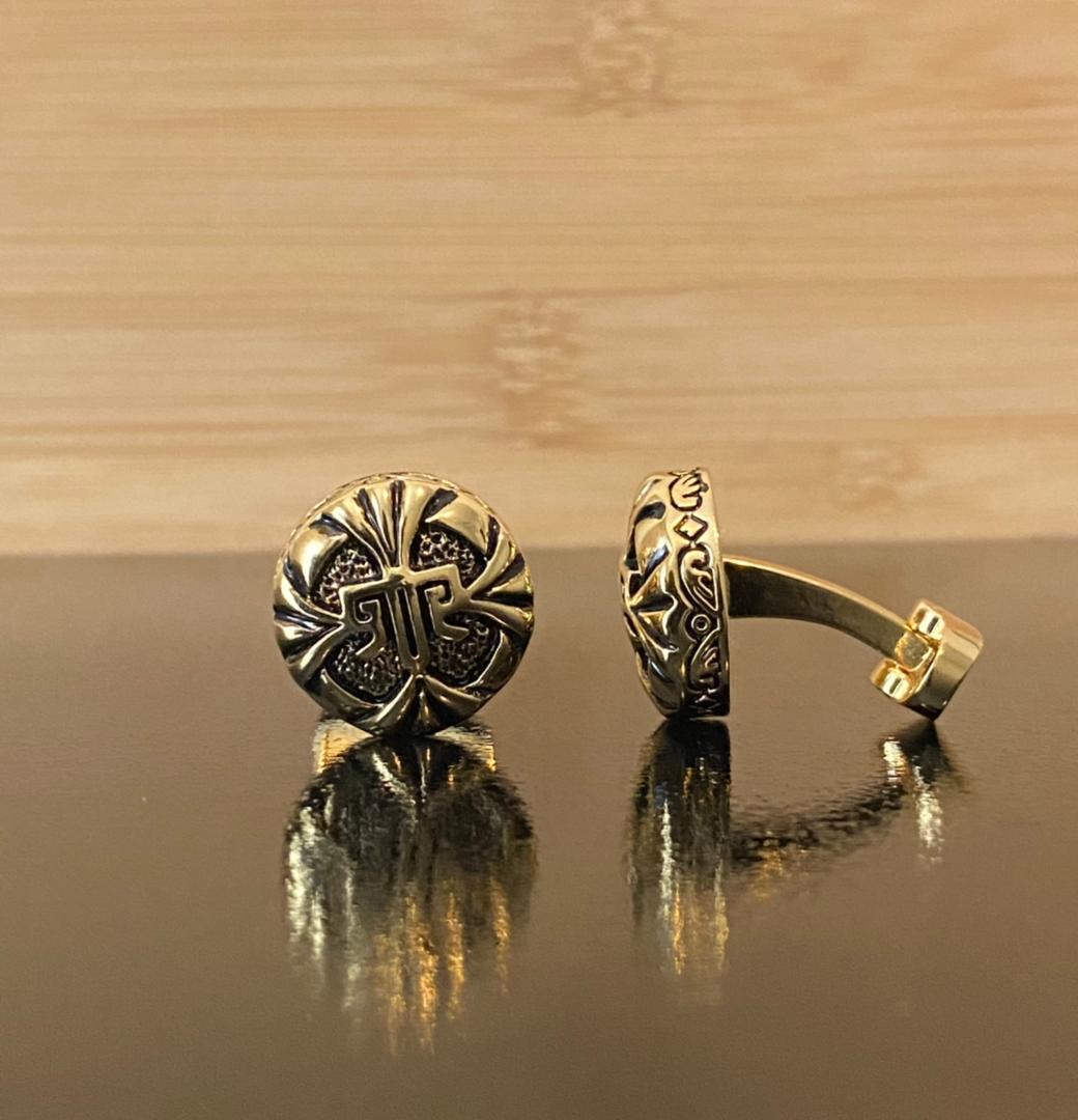 2shup Classy Vintage Design Cufflinks