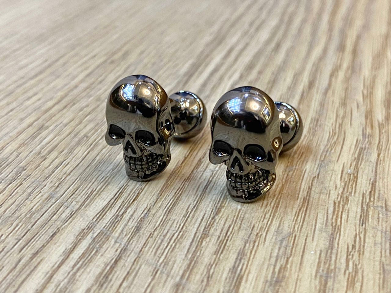 2shup Steel Skull Cufflinks