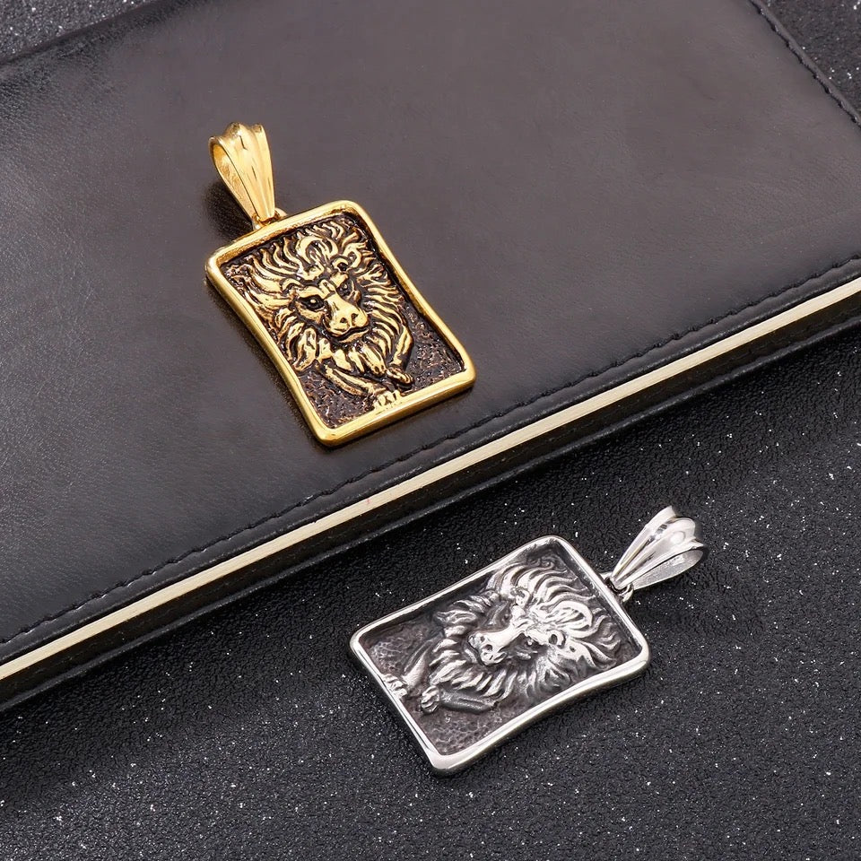 Classic Men 316L Stainless Steel Lion Pendant