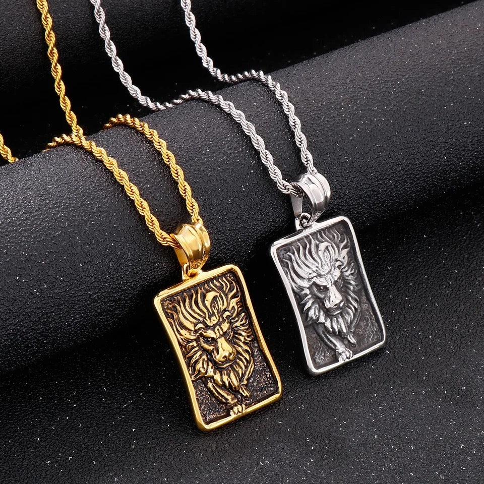 Classic Men 316L Stainless Steel Lion Pendant