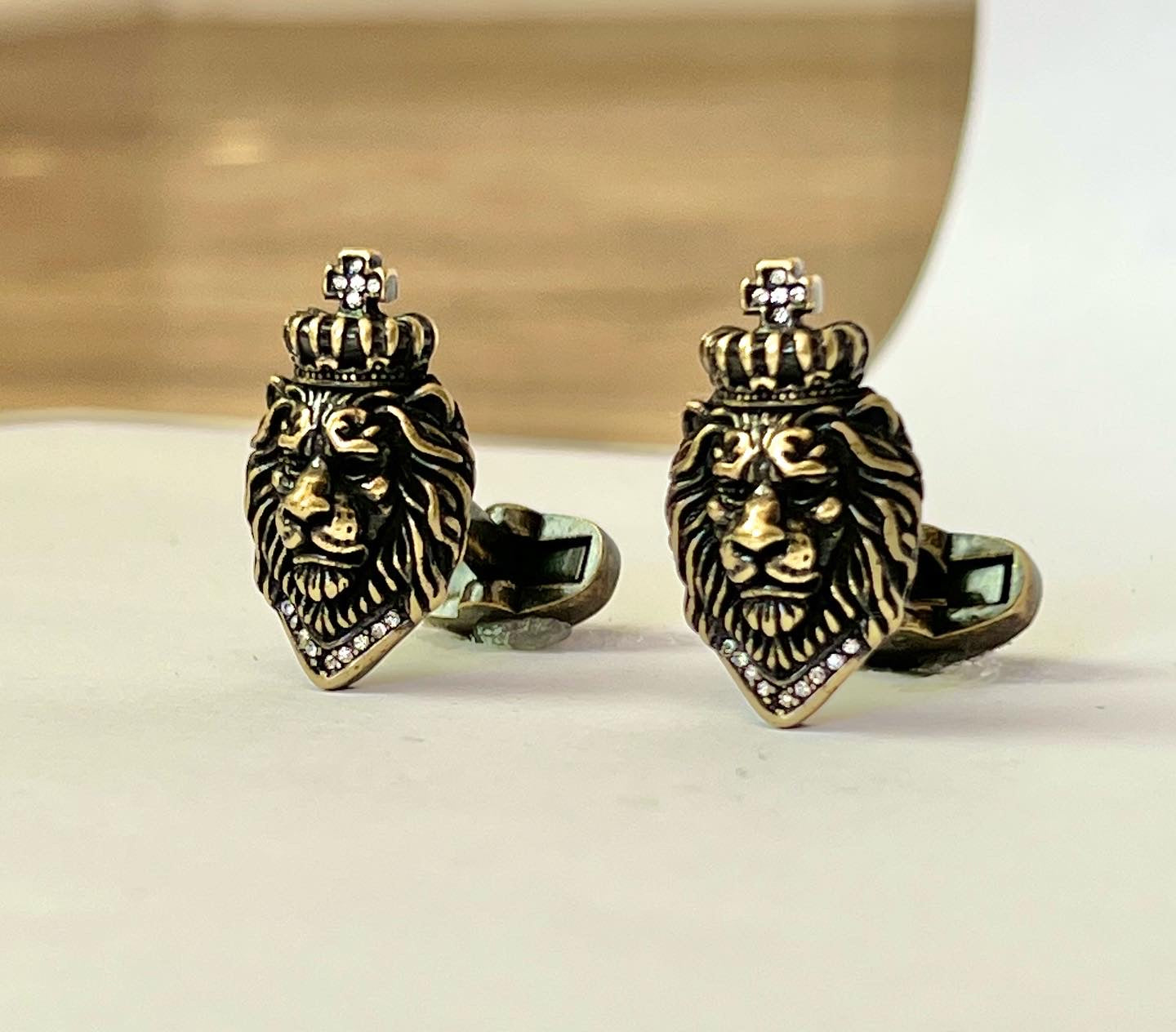 2shup Lion King Cufflinks