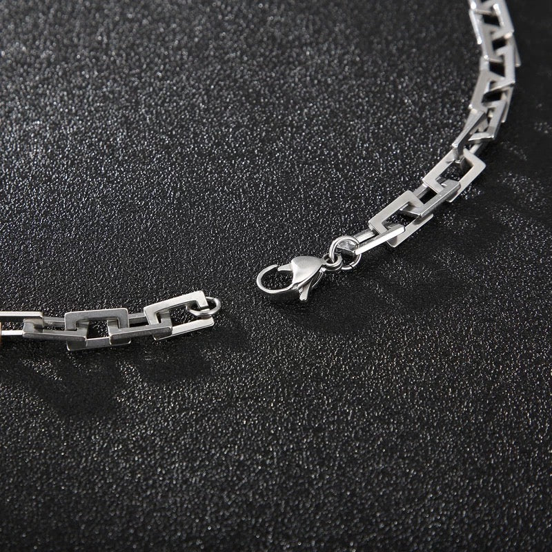 7mm Single Layer Square Link Chain Necklace